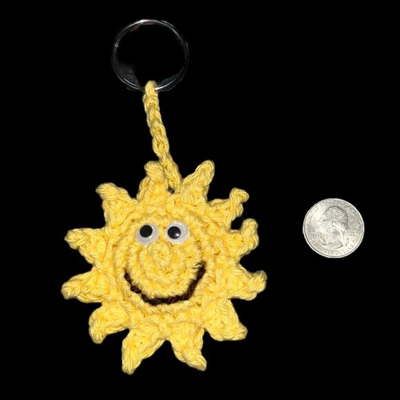 Creaciones Cayana Handmade Sun Keychain - Picture 3 of 3